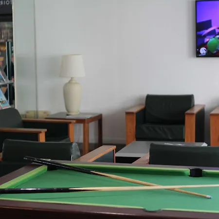 Kyriad Hotel Nemours
